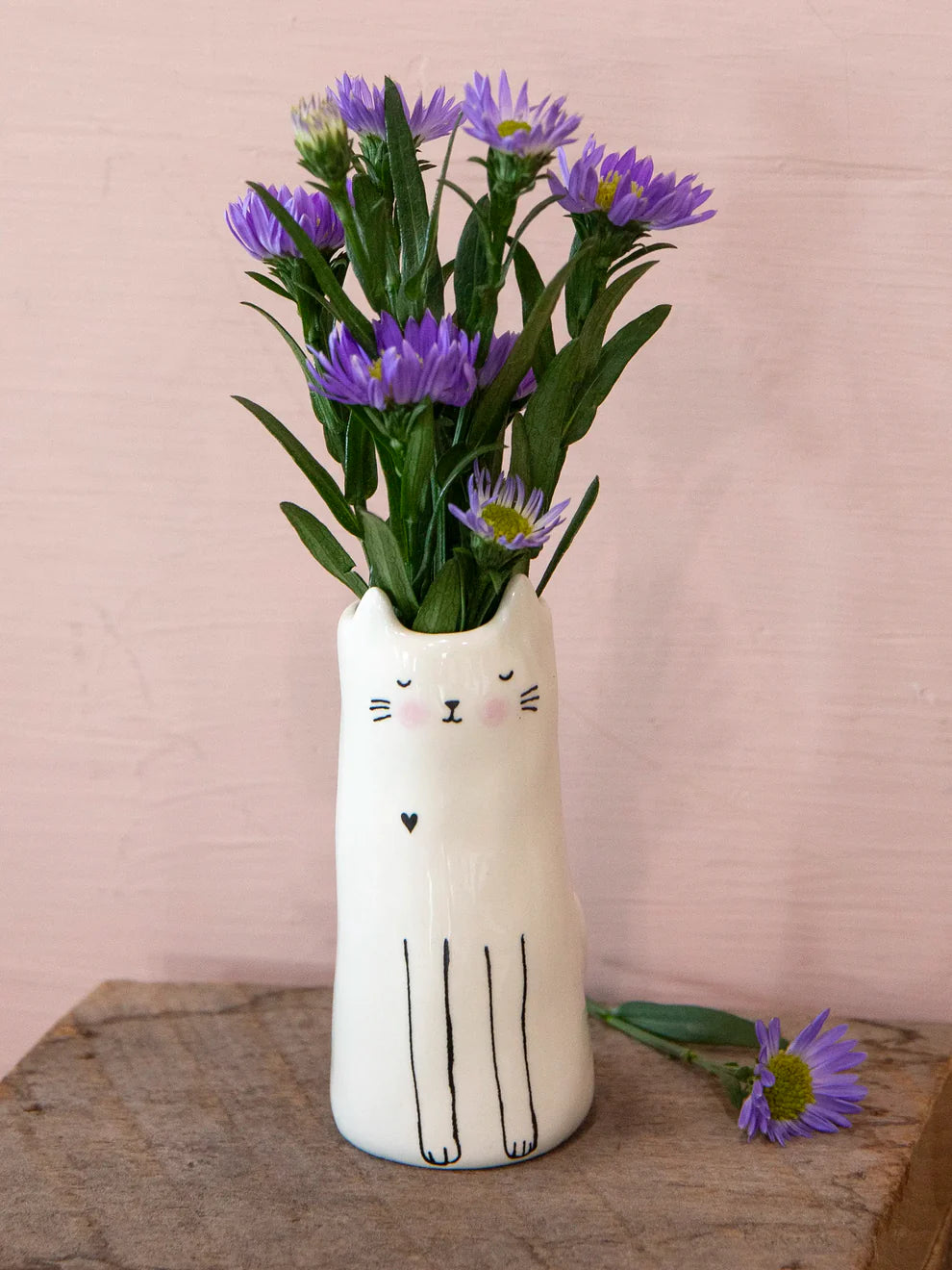 Cutest Little Bud Vase- Cat