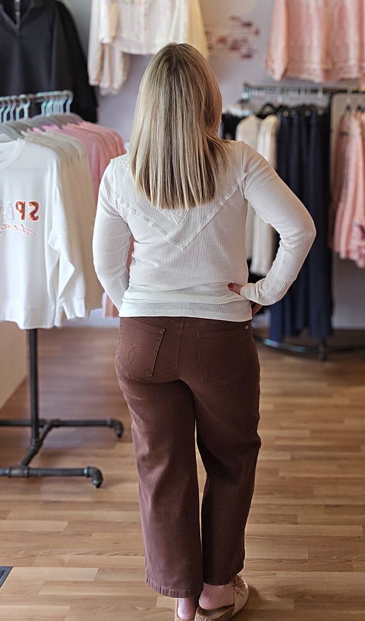 Judy Blue Wide Crop Jeans in Maple