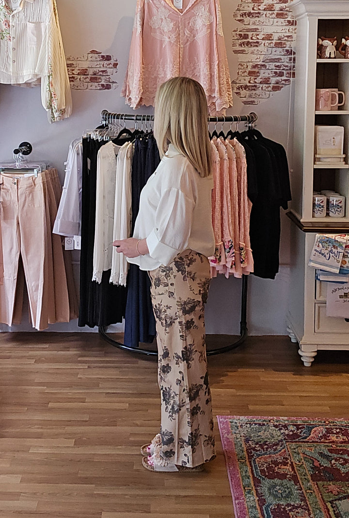 Floral Cropped Pants in Taupe