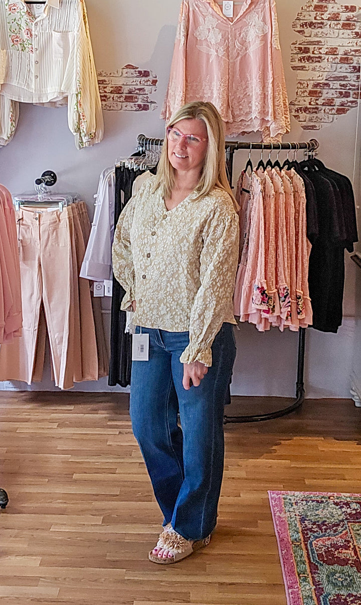 Floral V-Neck Cardigan Top in Oatmeal