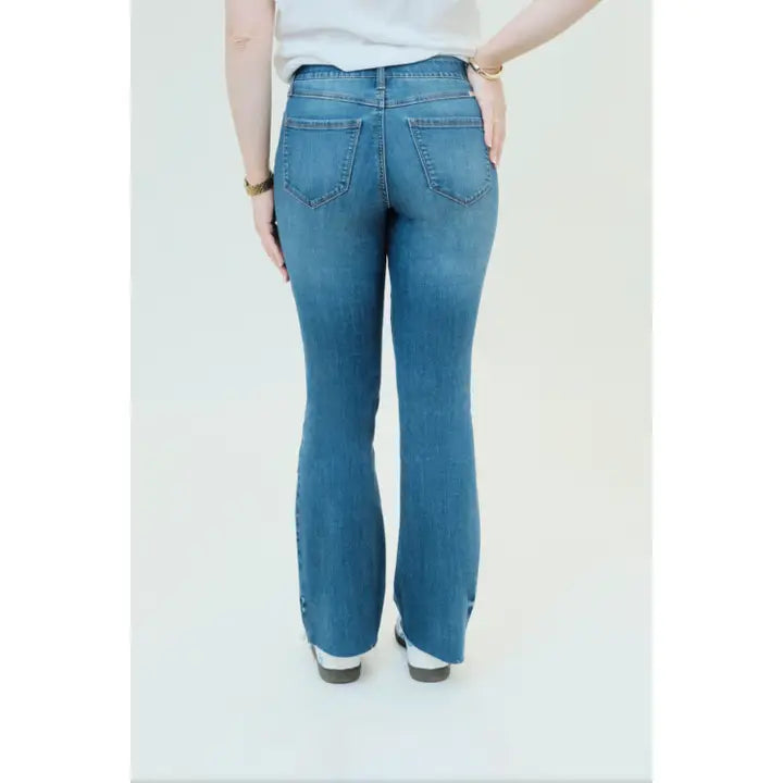 1822 Mid Rise Slim Bootcut Raw Hem Jean