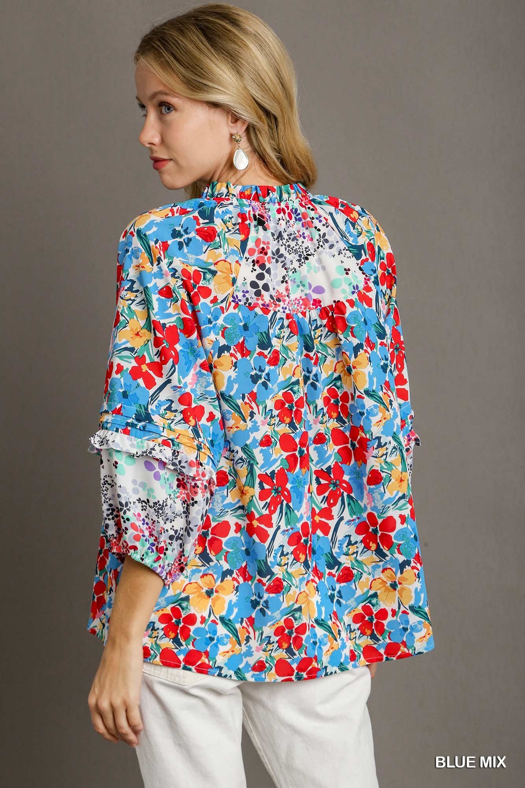 Ryleigh Top In Blue Mix Floral