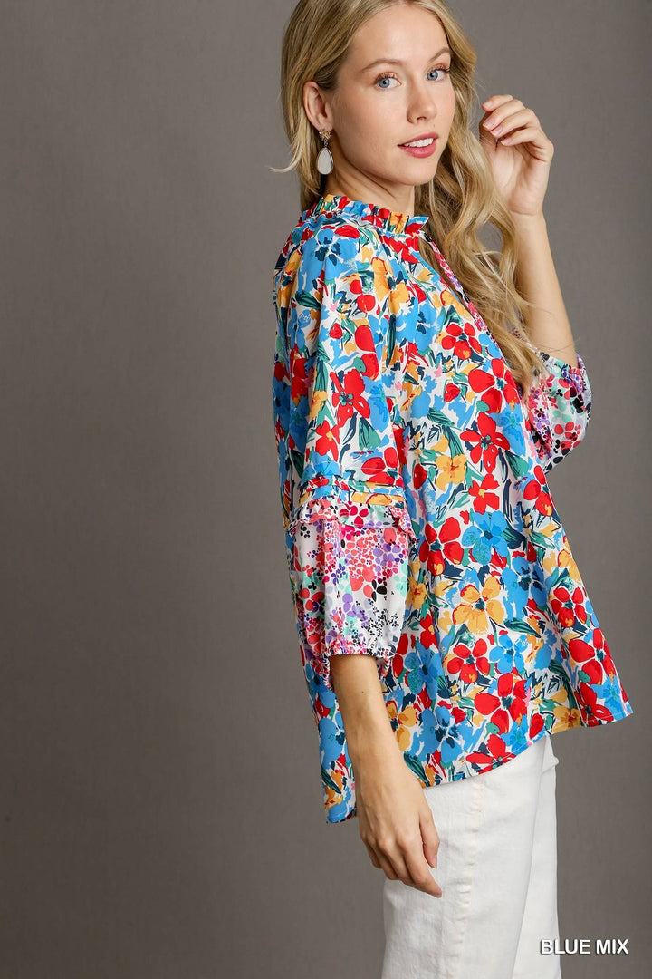 Ryleigh Top In Blue Mix Floral