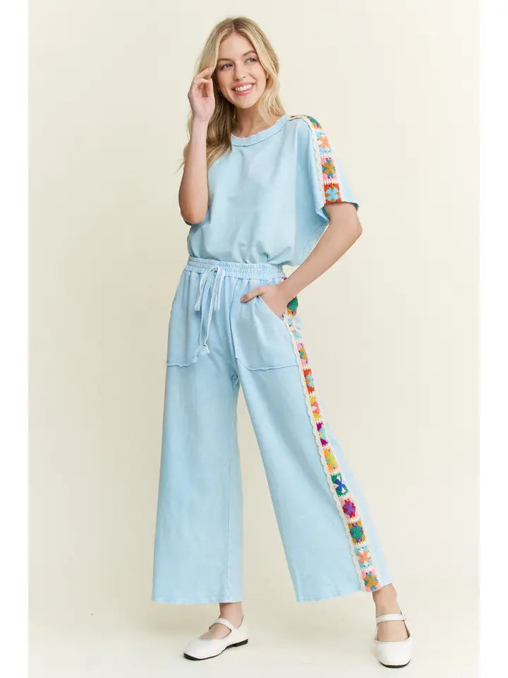Mineral Washed Crochet Patch Side Trim Top in Baby Blue