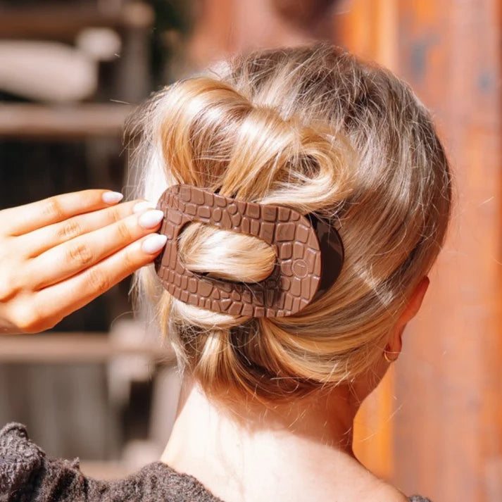 Teleties Flat Round Hair Clip- Brown Crocodile