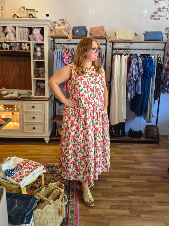 Ditsy Floral Sleeveless Top in Pink