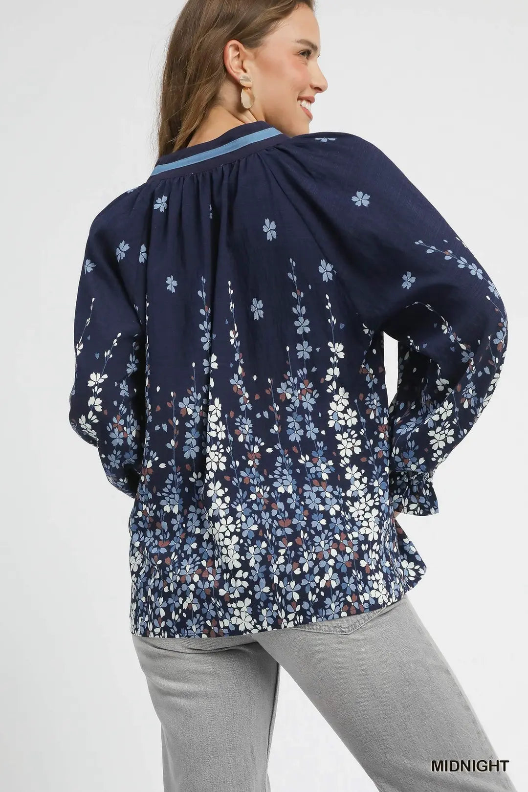 Floral Vine Print Balloon Sleeve Blouse in Midnight