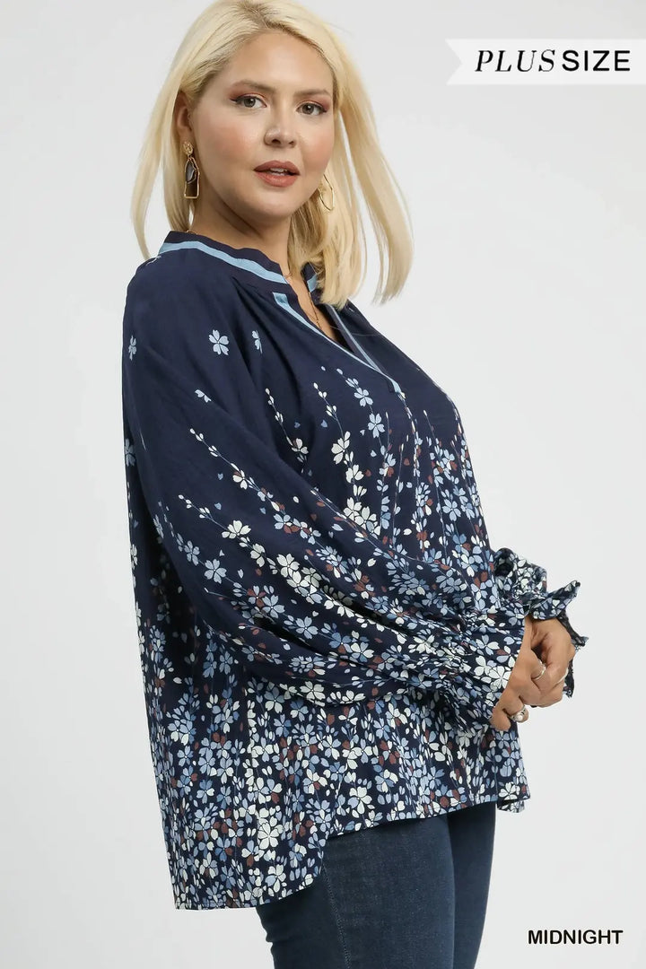 Floral Vine Print Balloon Sleeve Blouse in Midnight