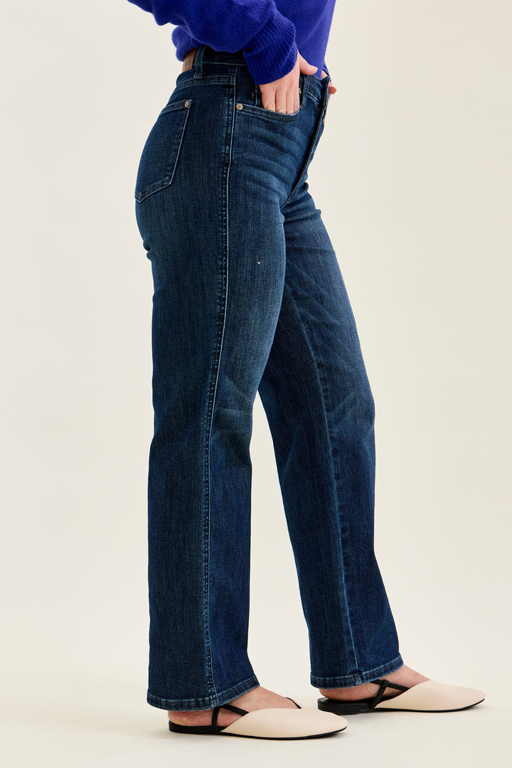 Judy Blue Petite Tummy Control Straight