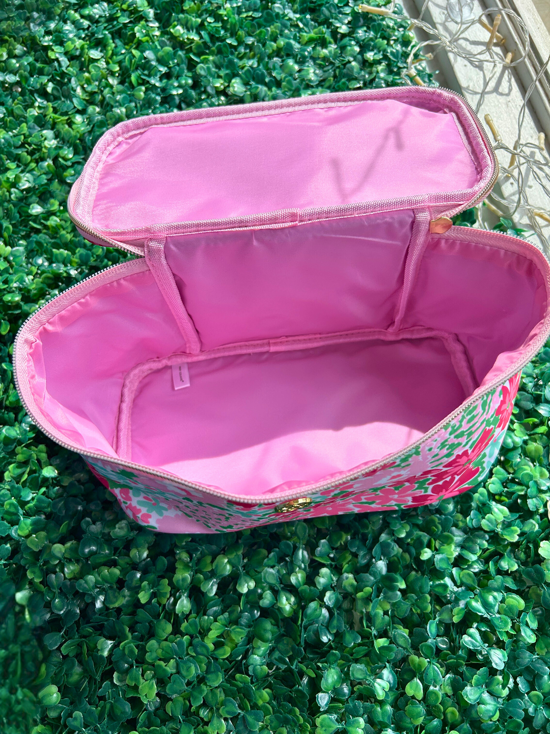 Kiss and Makeup Bag in Petal Perfect