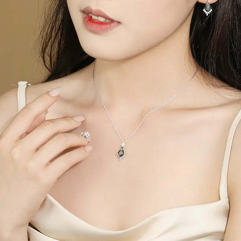 Silver Moss Agate Pendant Necklace