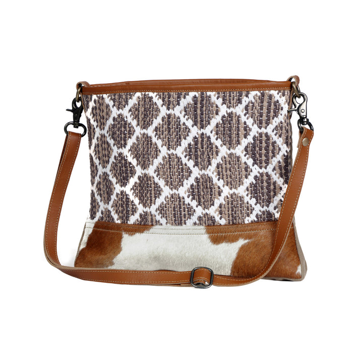 Myra Bag Wave-like Shoulder Bag