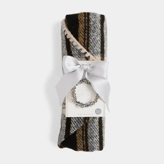 Plaid Triangle Wrap and Bracelet Set in Black