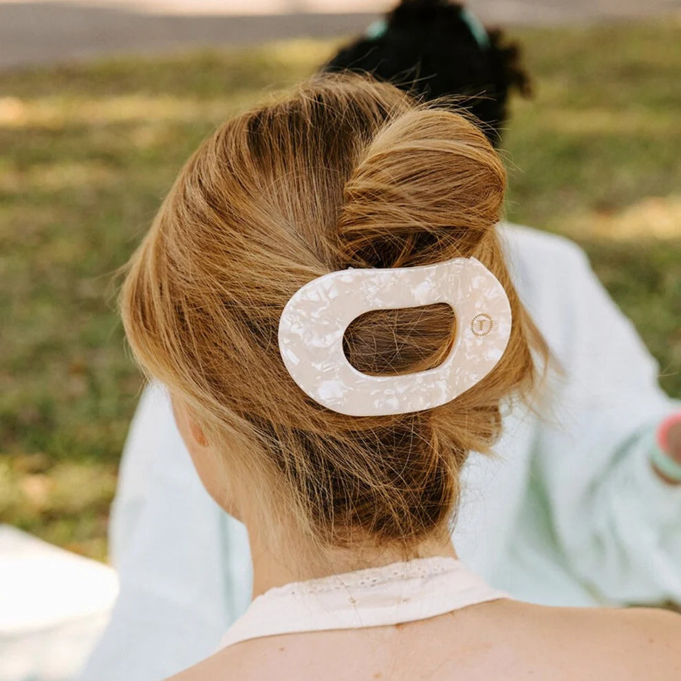 Teleties Flat Round Hair Clip- Soft Surf