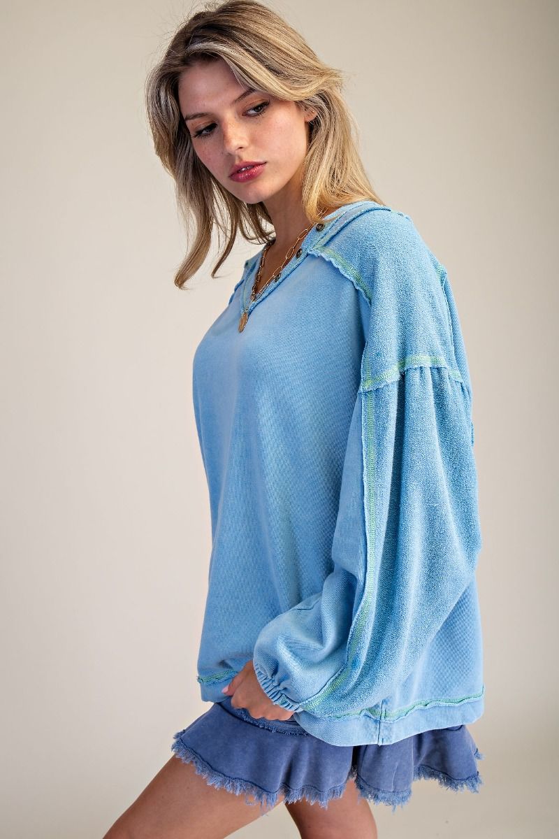 Washed Terry Pullover in Day Blue
