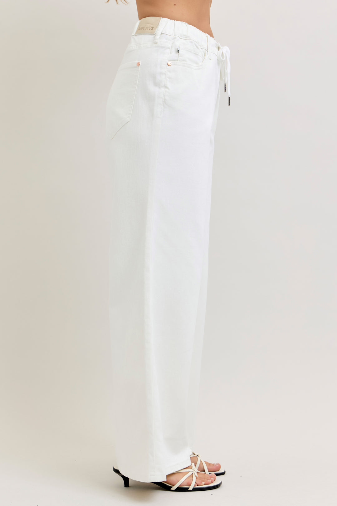 Judy Blue Featherweight Palazzo in White
