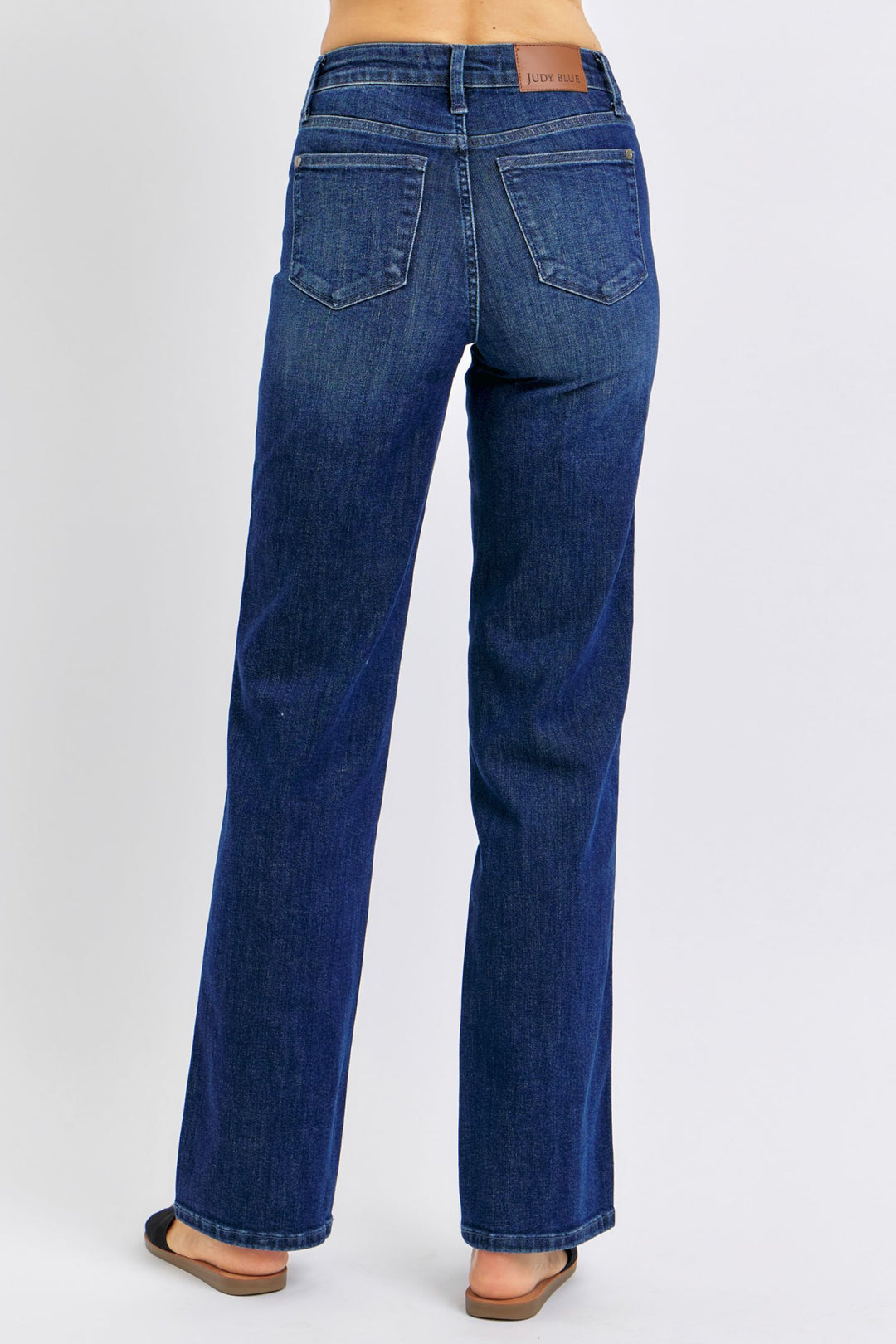 Judy Blue Mid Rise Tummy Control Straight Jeans