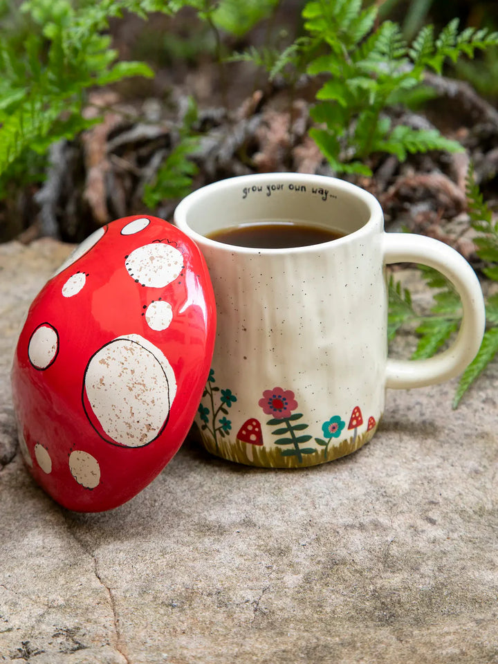 Lidded Ceramic Mug "Grow Your Own Way" Mushroom